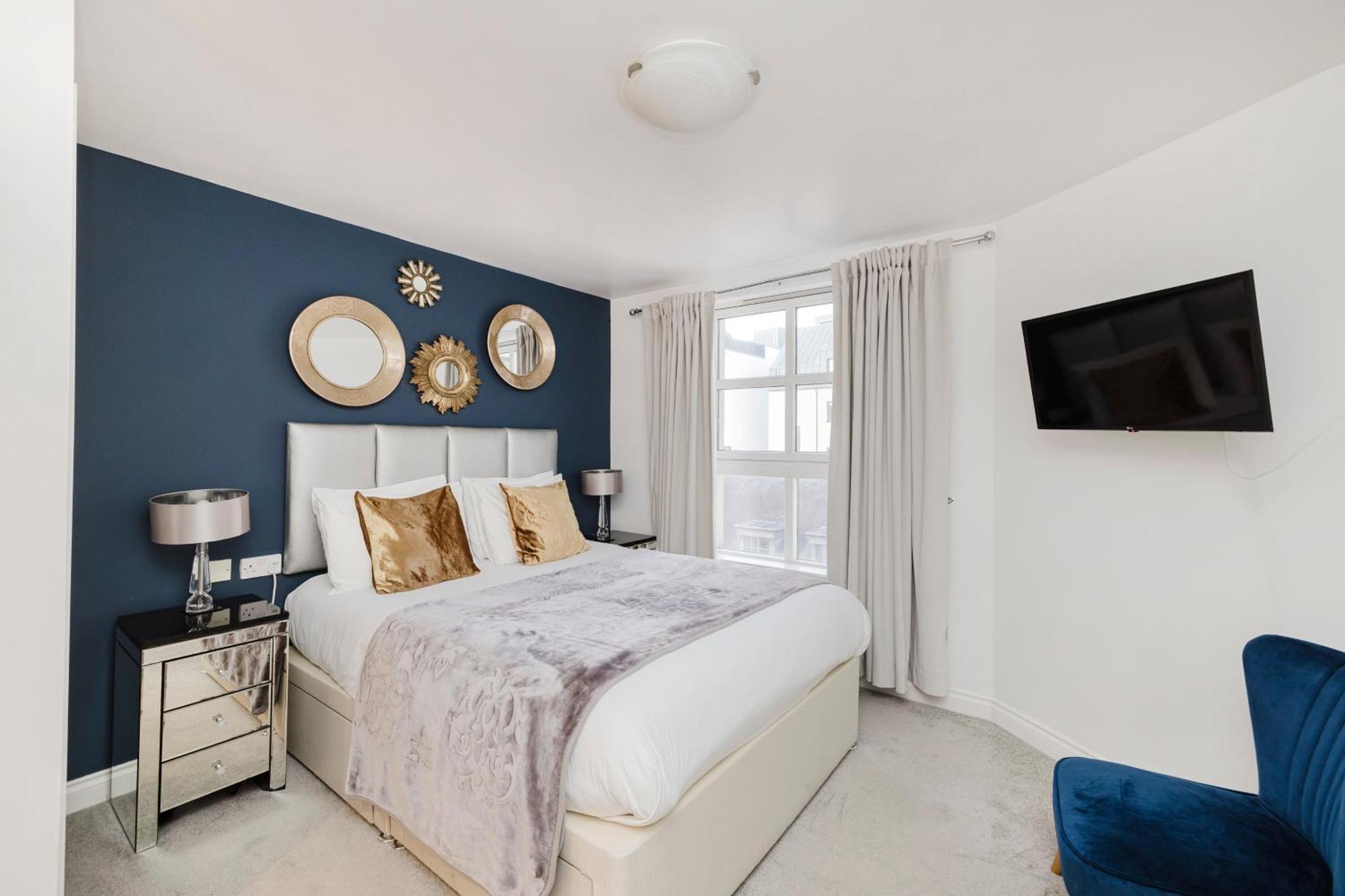 Joivy Stylish Apartment With Balcony In Old Town Единбург Екстериор снимка